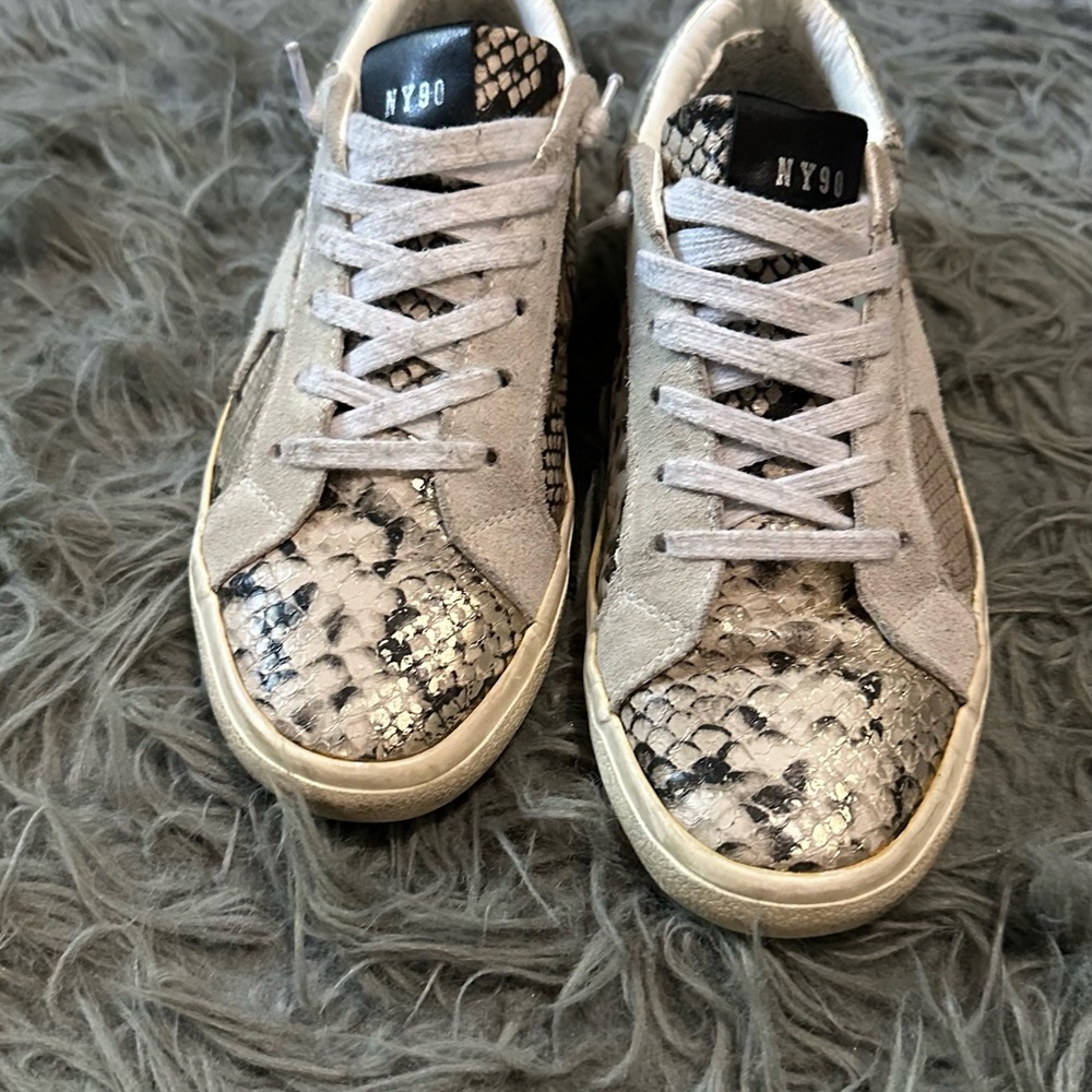 Steve Madden Gray and Snake Print Sneakers